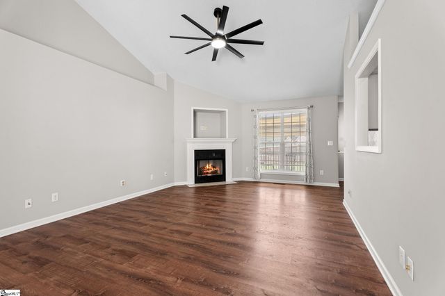 500 Lake Lennox Drive, Simpsonville, SC 29681