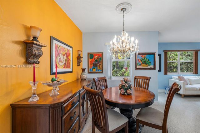 7840 SW 67th Ave, South Miami, FL 33143