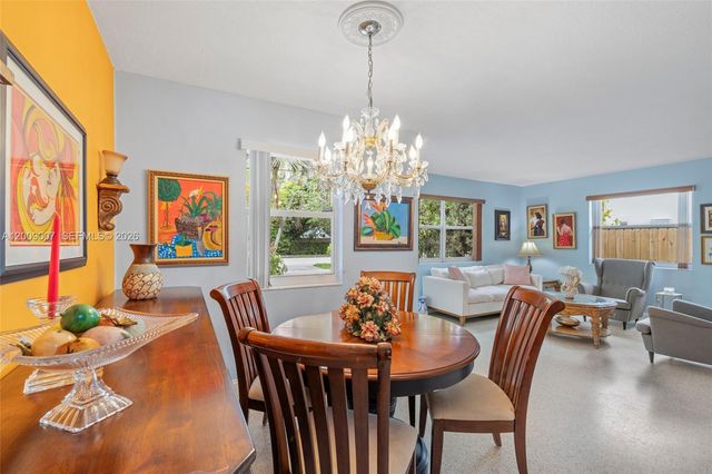 7840 SW 67th Ave, South Miami, FL 33143