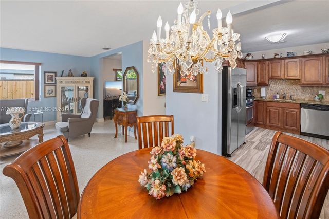 7840 SW 67th Ave, South Miami, FL 33143