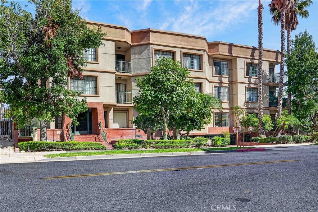 426 N Maryland 101, Glendale, CA 91206 — photo 2
