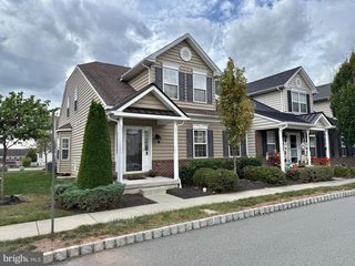 2112 GLENHAVEN WAY, Pennsburg, PA 18073