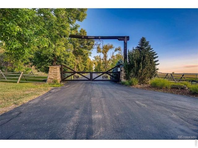 4930 Caribou Springs Trl, Longmont, CO 80503