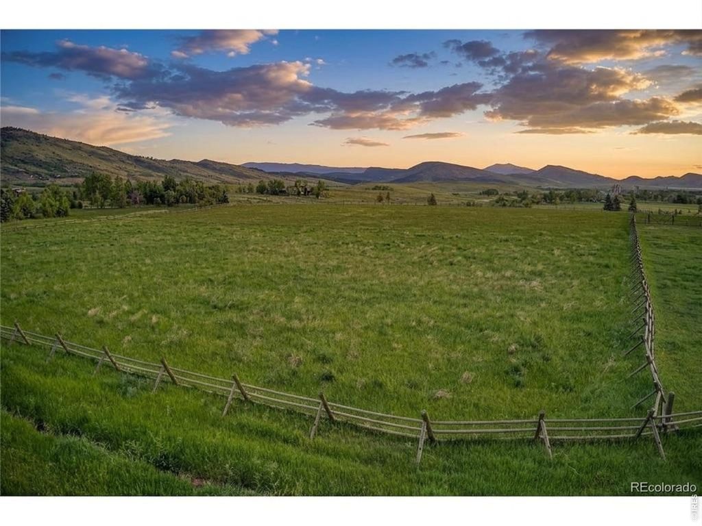 4930 Caribou Springs Trl, Longmont, CO 80503