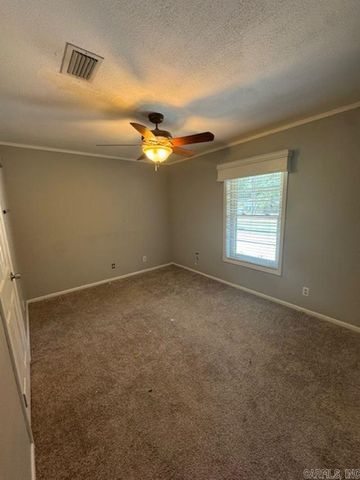 1212 N Main Street, Monticello, AR 71655