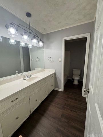 1212 N Main Street, Monticello, AR 71655