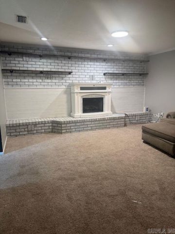 1212 N Main Street, Monticello, AR 71655