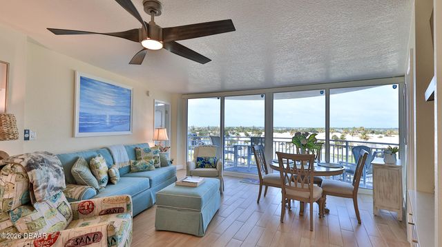 2625 S Atlantic Ave Apt 6SW, Daytona Beach Shores, FL 32118