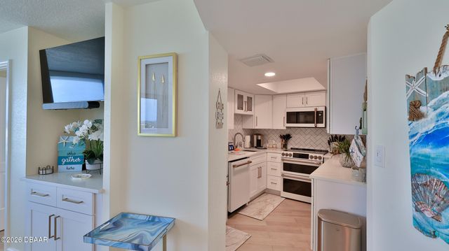 2625 S Atlantic Ave Apt 6SW, Daytona Beach Shores, FL 32118