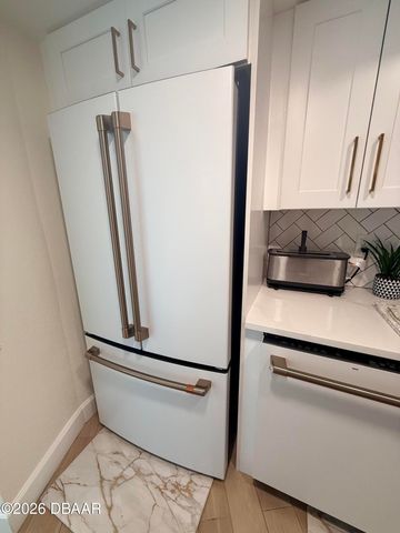 2625 S Atlantic Ave Apt 6SW, Daytona Beach Shores, FL 32118