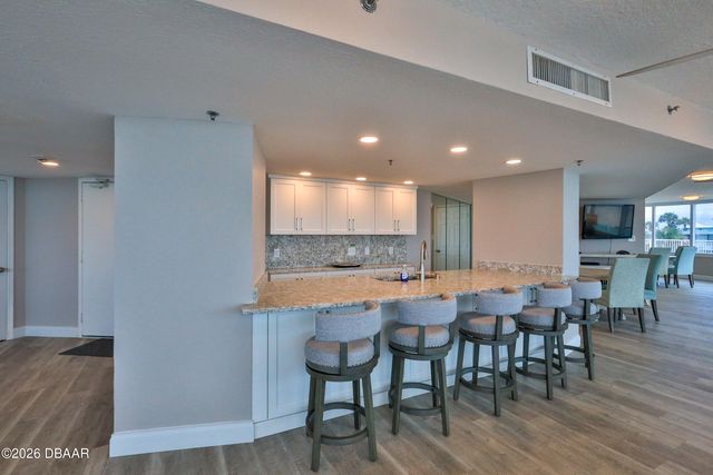 2625 S Atlantic Ave Apt 6SW, Daytona Beach Shores, FL 32118