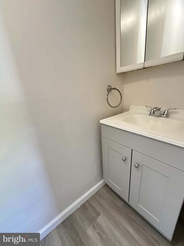 31 CARROLL, Williamstown, NJ 08094