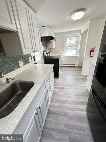 31 CARROLL, Williamstown, NJ 08094
