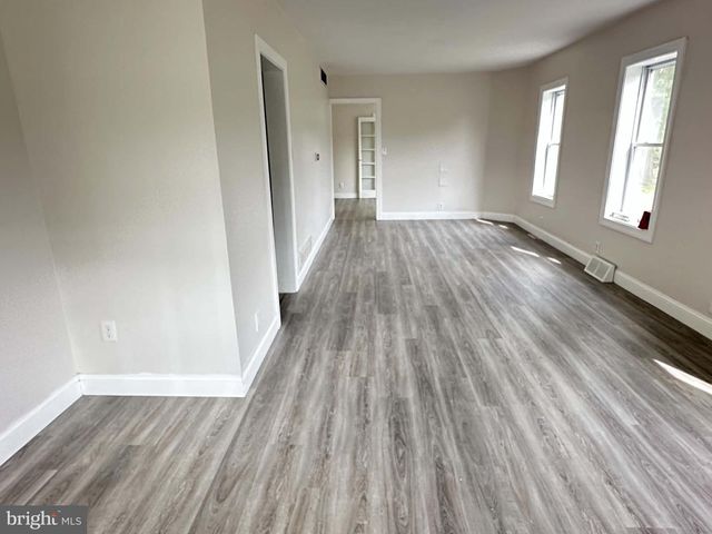 31 CARROLL, Williamstown, NJ 08094