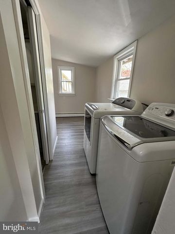 31 CARROLL, Williamstown, NJ 08094