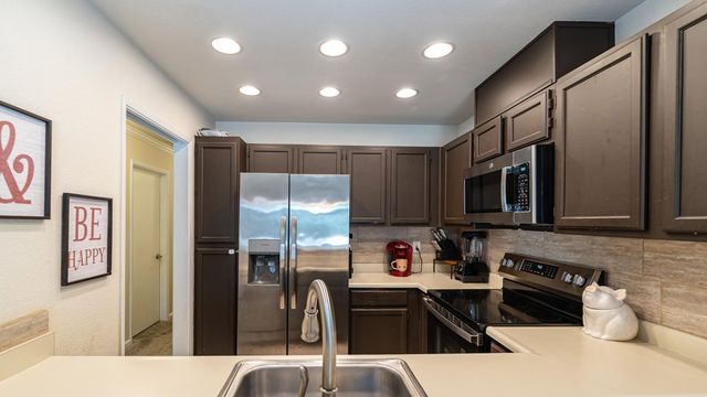 200 200 Compton Cir C, San Ramon, CA 94583