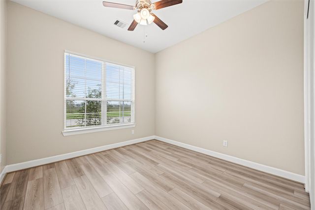 1314 Hidden Oaks Drive, Tomball, TX 77375