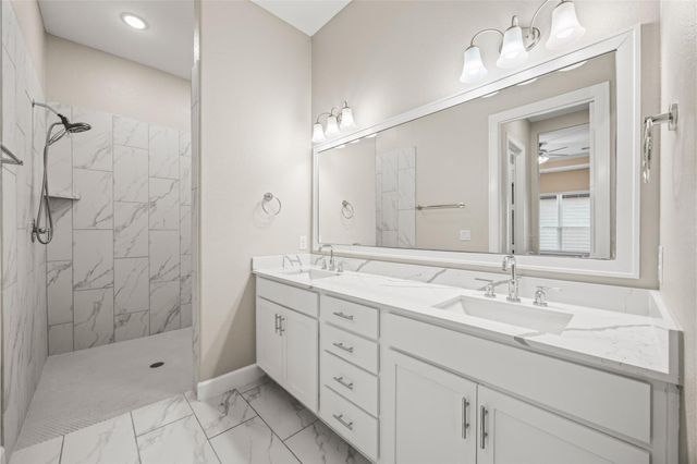 1314 Hidden Oaks Drive, Tomball, TX 77375