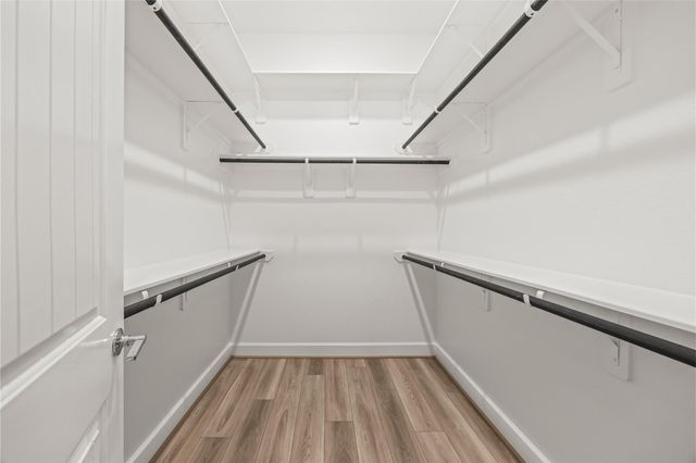 1314 Hidden Oaks Drive, Tomball, TX 77375