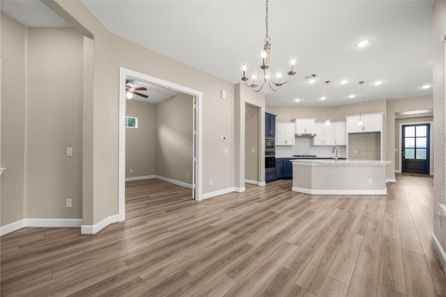 1314 Hidden Oaks Drive, Tomball, TX 77375