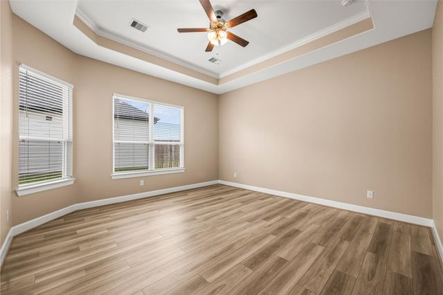 1314 Hidden Oaks Drive, Tomball, TX 77375