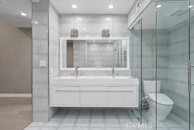 5315 White Oak M, Encino, CA 91316