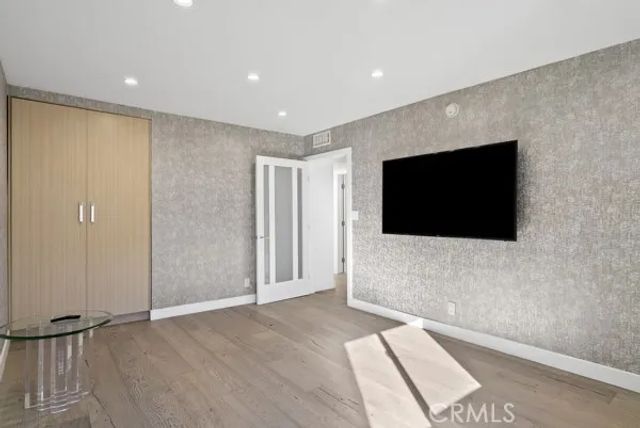 5315 White Oak M, Encino, CA 91316