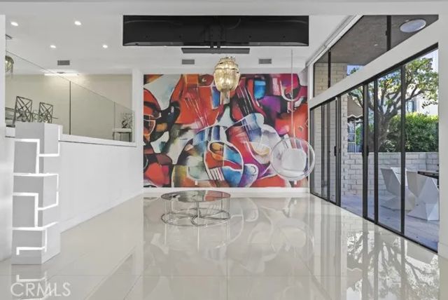 5315 White Oak M, Encino, CA 91316