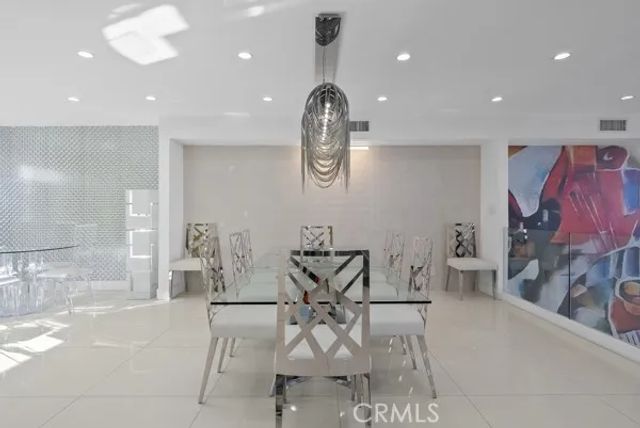 5315 White Oak M, Encino, CA 91316