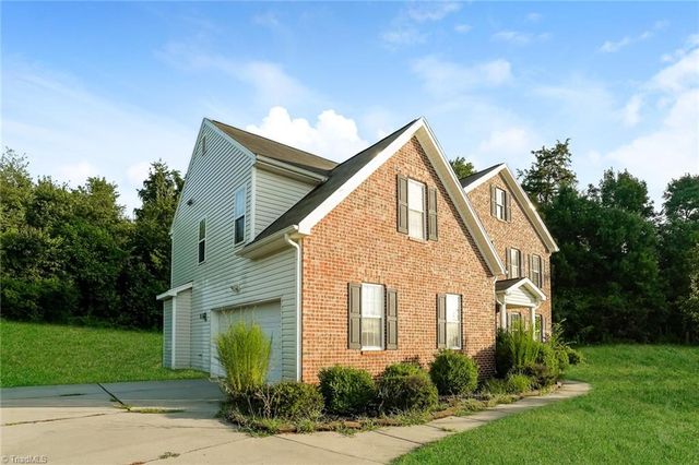 1791 Timber Cove Court, Winston-salem, NC 27127