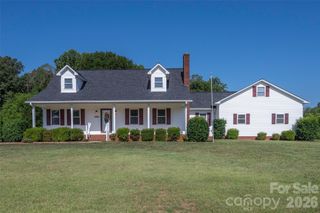 1630 Yadkin Valley Road, Advance, NC 27006