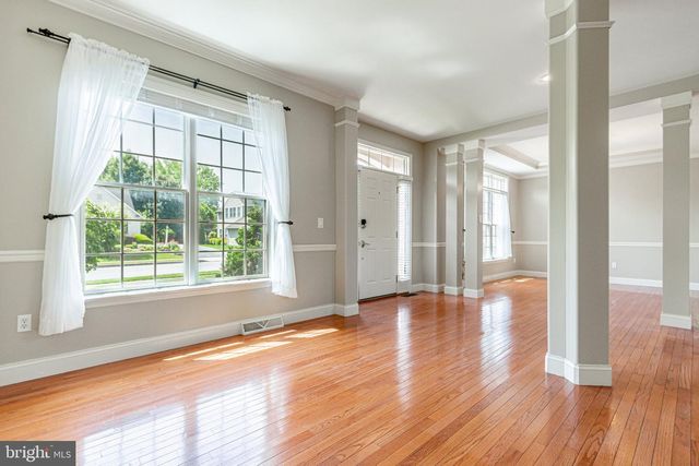 2705 WOODSPRING DR, York, PA 17402