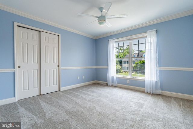 2705 WOODSPRING DR, York, PA 17402