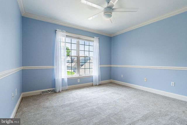 2705 WOODSPRING DR, York, PA 17402