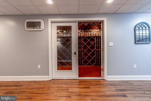 2705 WOODSPRING DR, York, PA 17402