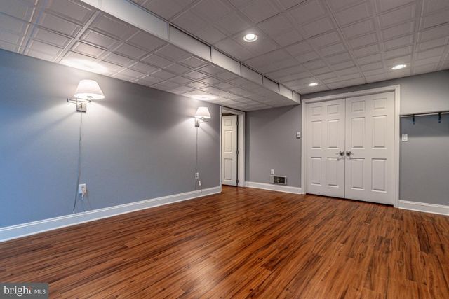 2705 WOODSPRING DR, York, PA 17402