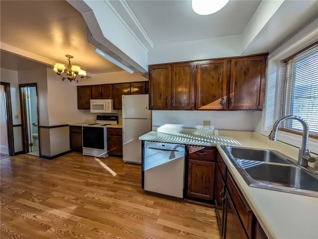 1425 Manville Road 4, Woonsocket, RI 02895