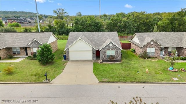 7800 Huntington Way, Fort Smith, AR 72916