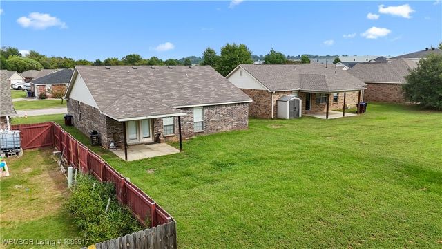 7800 Huntington Way, Fort Smith, AR 72916