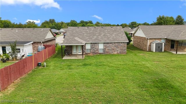 7800 Huntington Way, Fort Smith, AR 72916