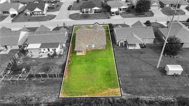 7800 Huntington Way, Fort Smith, AR 72916