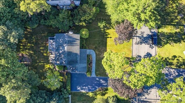 57 Hillside Avenue, Saint James, NY 11780