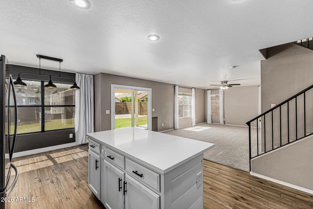 9837 W YUKON Drive, Peoria, AZ 85382