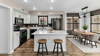 9837 W YUKON Drive, Peoria, AZ 85382