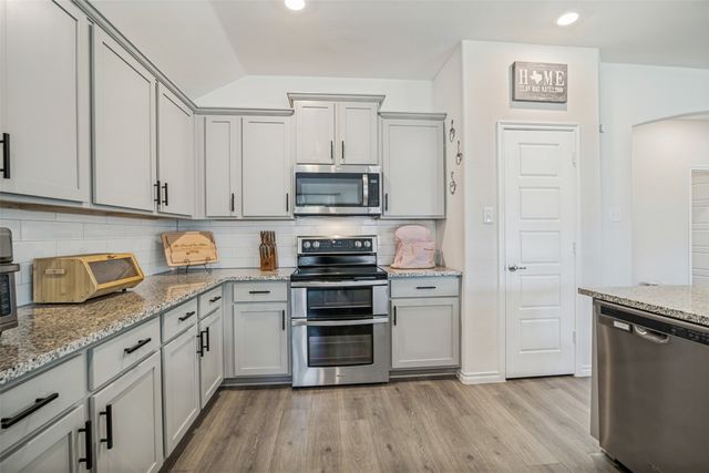 917 Crepe Myrtle Lane, Anna, TX 75409