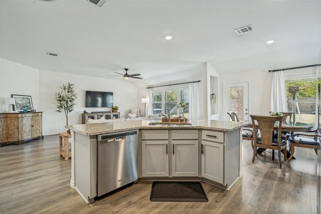 917 Crepe Myrtle Lane, Anna, TX 75409