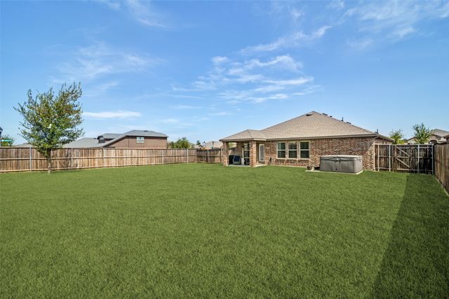 917 Crepe Myrtle Lane, Anna, TX 75409