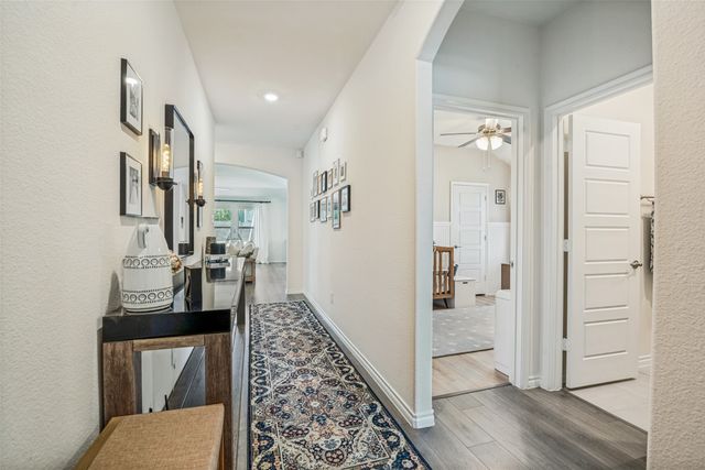 917 Crepe Myrtle Lane, Anna, TX 75409