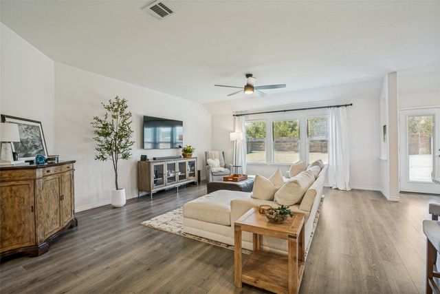 917 Crepe Myrtle Lane, Anna, TX 75409