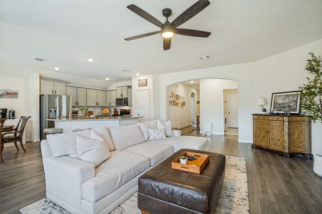 917 Crepe Myrtle Lane, Anna, TX 75409